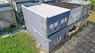 Building Photo - 722 Pearl Pl