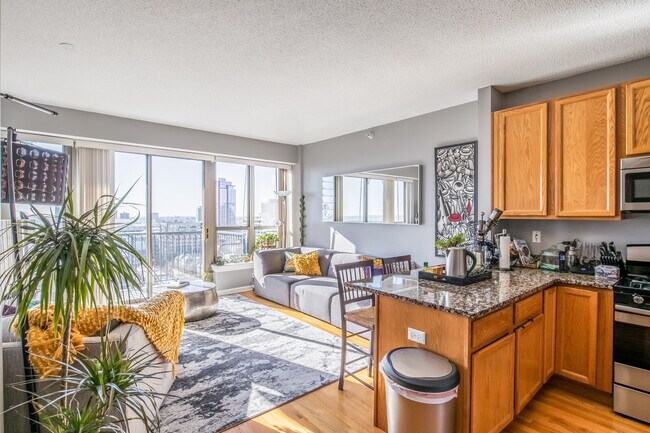 Foto del edificio - 1717 S Prairie Ave