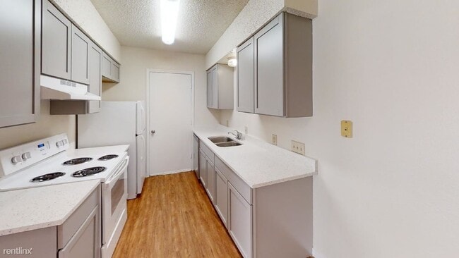 Building Photo - 2 br, 2 bath House - 107 Hughson Ct
