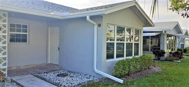 Building Photo - 14516 Canalview Dr
