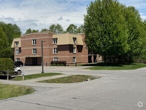 Building Photo - 57 Orville St