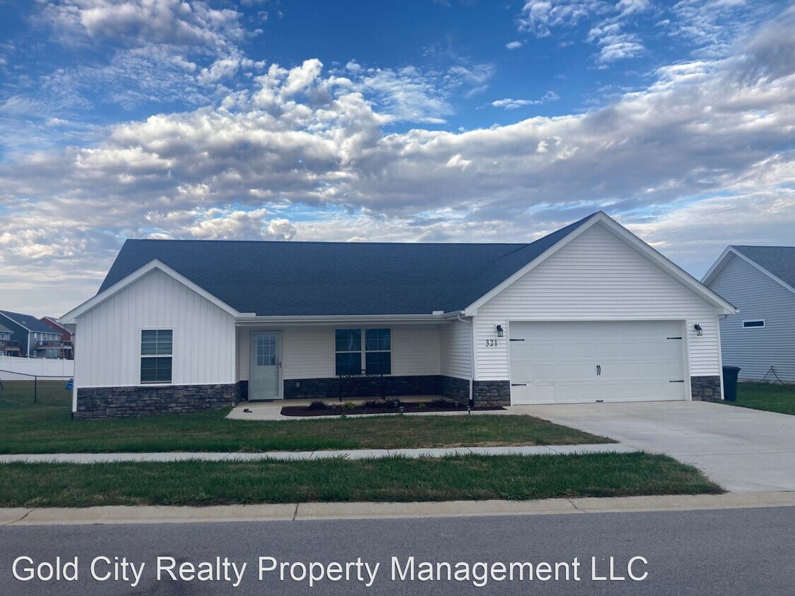 3 br, 2 bath House 321 Valhalla Trace House Rental in Vine Grove