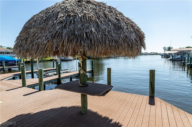 Foto del edificio - 4701 Sands Blvd