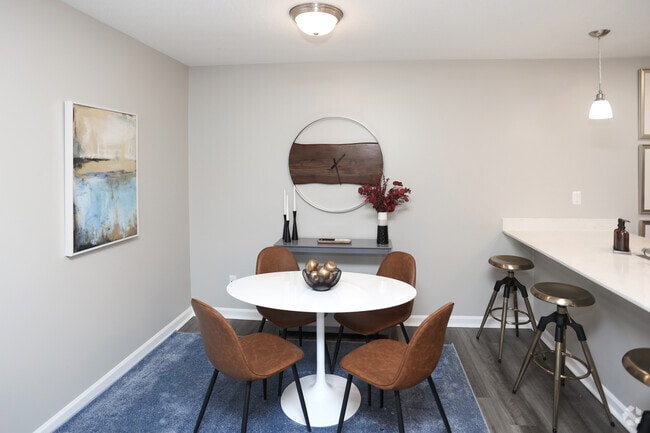 1BR, 1BA - 647 SF - A62 Apartments