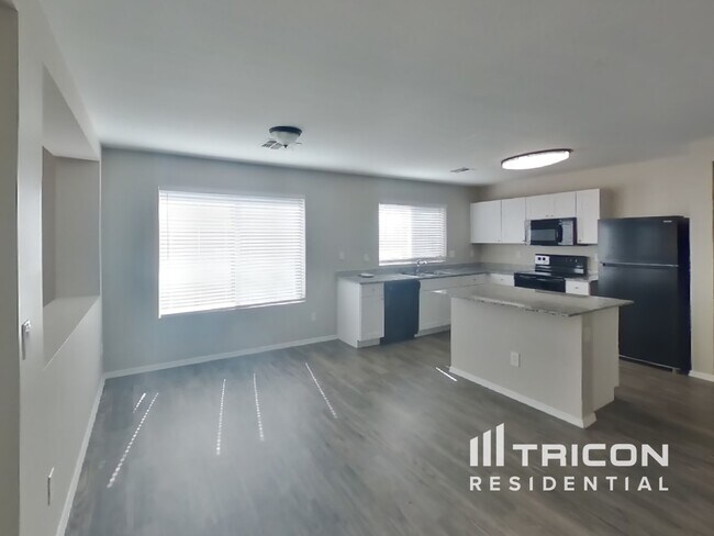 Building Photo - 3326 W Saint Anne Drive Phoenix AZ