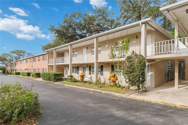 Building Photo - 2500 Lee Rd