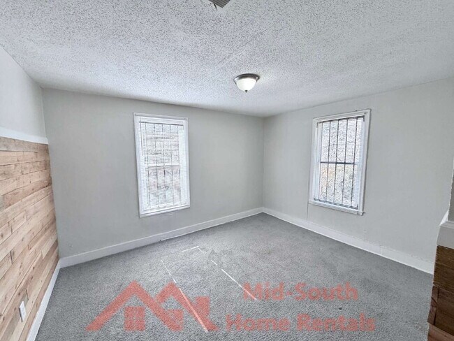 Building Photo - 1417 Rayner St