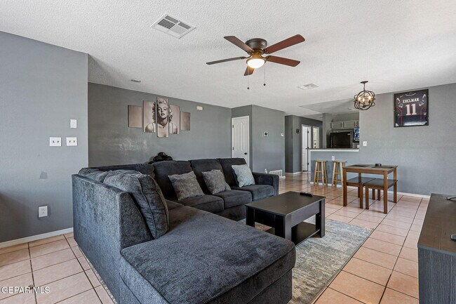 Foto del edificio - 12340 Tierra Humeda Dr