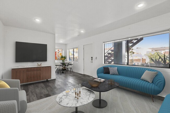 Foto del edificio - 215 N Fickett St