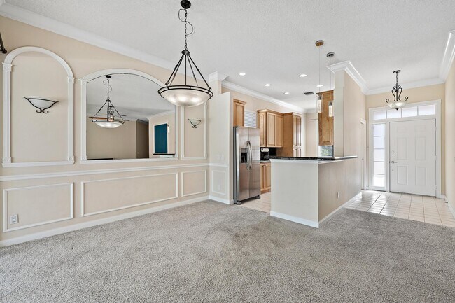 Building Photo - 8617 Wakefield Dr
