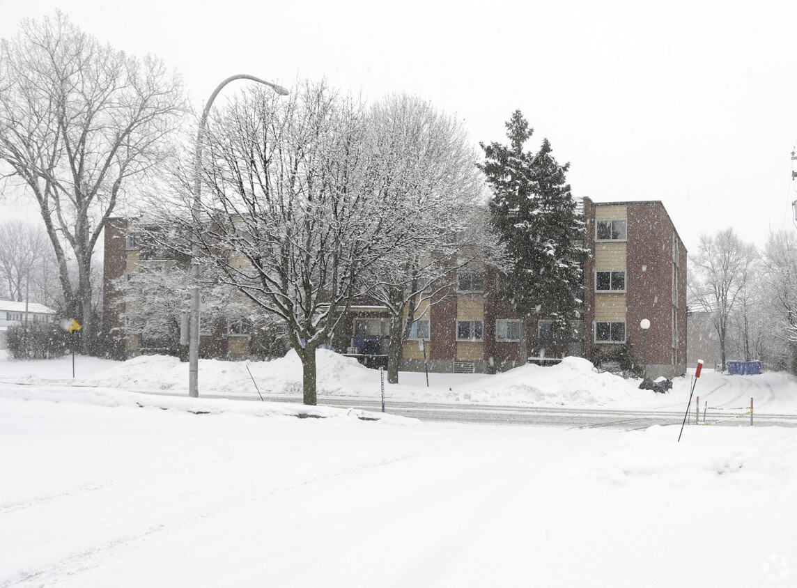 Photo principale - Village West 1 & 2