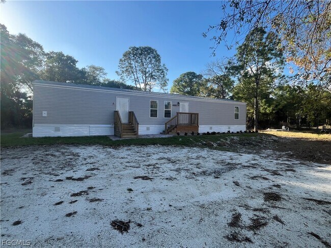 Foto del edificio - 4850 Pioneer 16th St