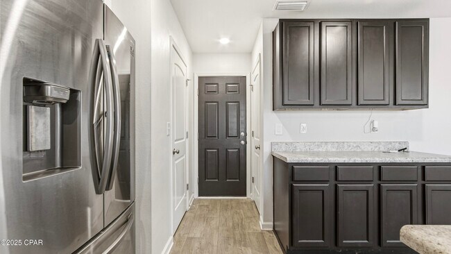 Foto del edificio - 3929 Alva Thomas Rd