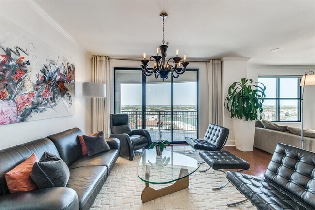 Building Photo - 330 Las Colinas Blvd E