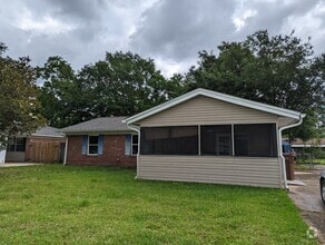 Building Photo - 668 Orchard Dr