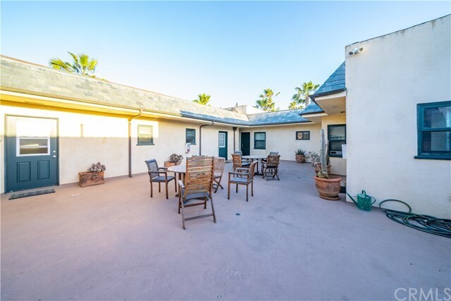 Building Photo - 514 E Oceanfront