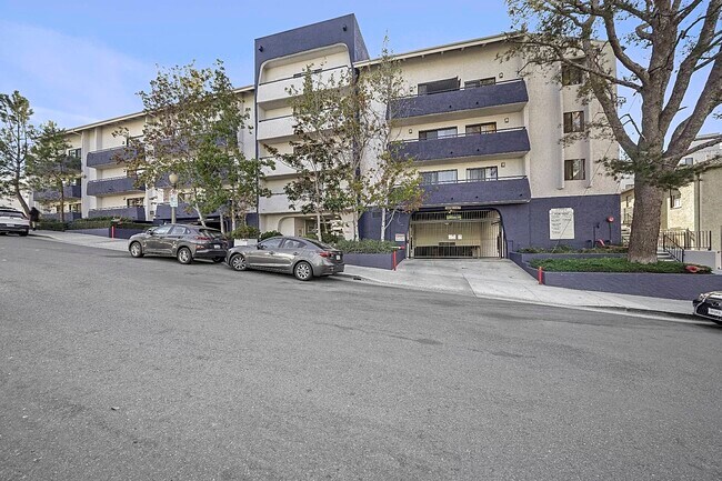 Foto del edificio - 10982 Roebling Ave