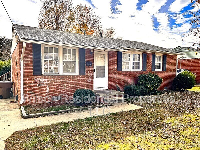 Foto principal - 2312 Bothwell St