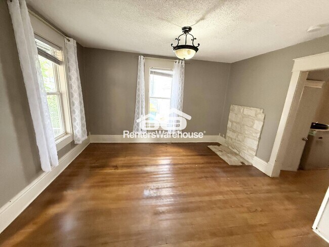 Foto del edificio - 15131 Broadmoor St