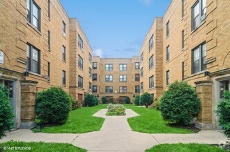 Building Photo - 3221 W Diversey Ave