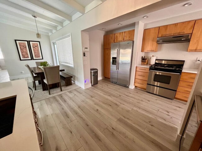 Building Photo - 2412 Key Largo Ln