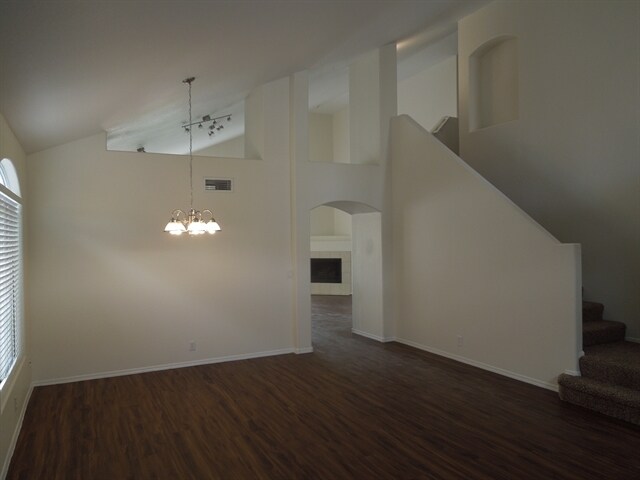 Building Photo - 1425 E Charleston Avenue