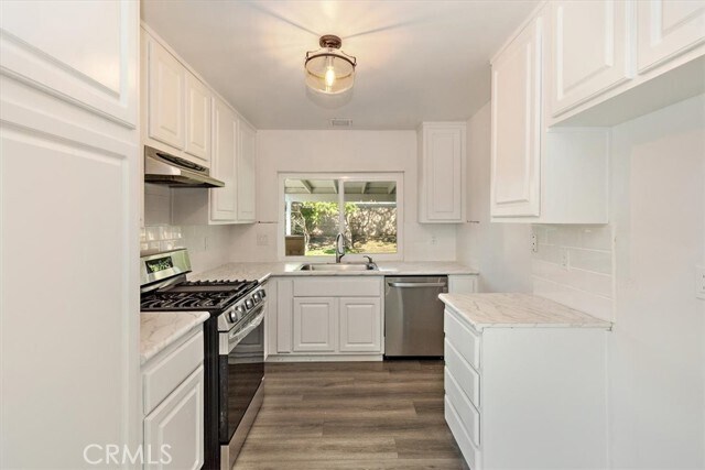 Foto del edificio - 19352 Silver Cir