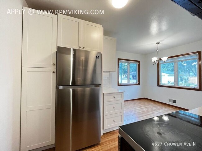 Building Photo - 2 Bed 1.5 Bath with 1 Car Garage  - 6 Mont...