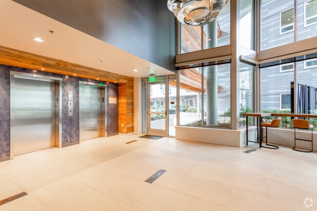 Interior Photo - The LeeAnn