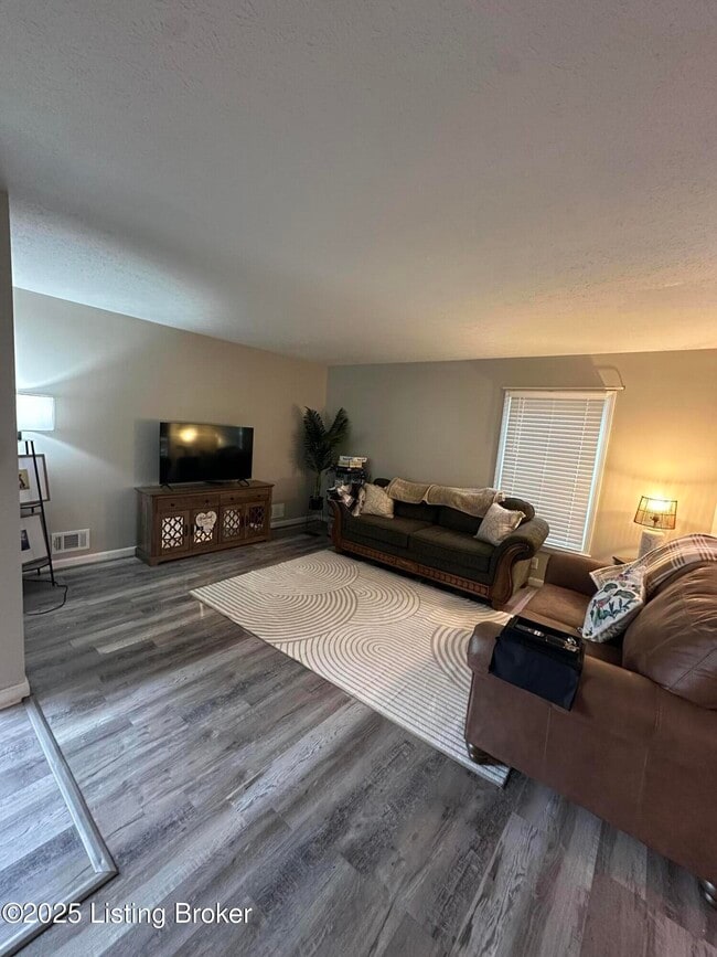 Foto del edificio - 5209 Fisherman Ct