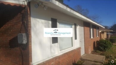 Building Photo - 1501 Shepherd Dr