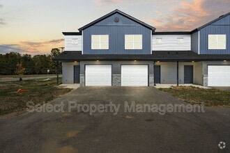 Building Photo - 7091 Homestead Rd