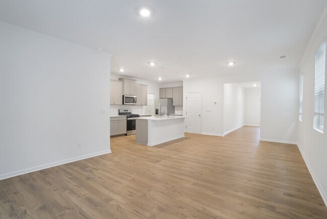 Foto del edificio - 6096 Knickerbocker St