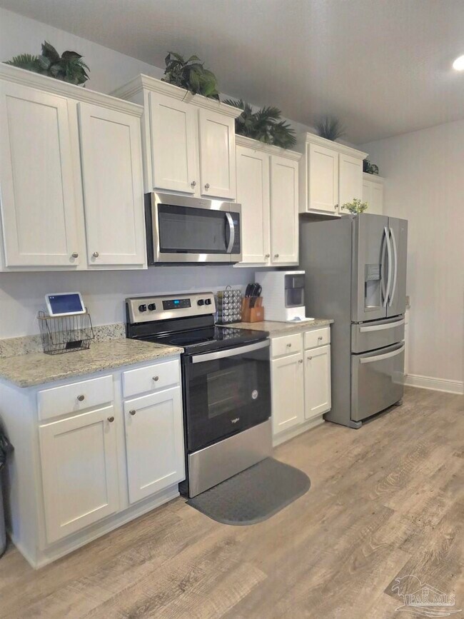 Foto del edificio - 8055 Silver Maple Dr