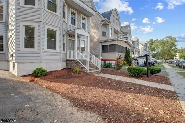 Foto del edificio - 163 Greenwood Ave