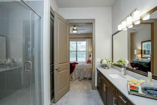 Foto del edificio - 2033 S Gessner Rd