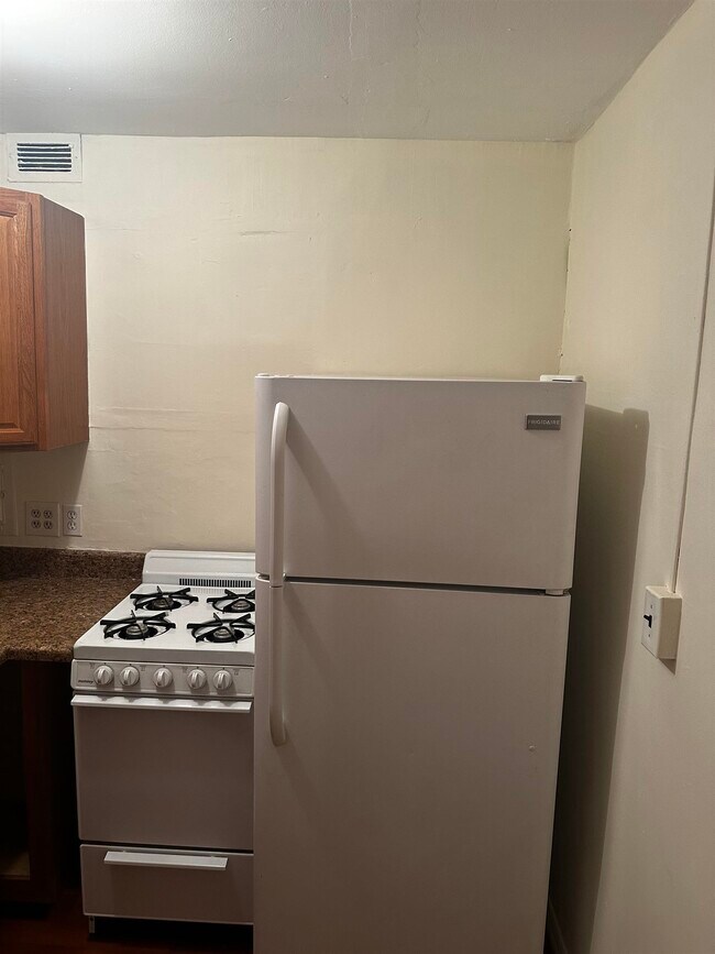 Foto del edificio - 6515 JFK Blvd E