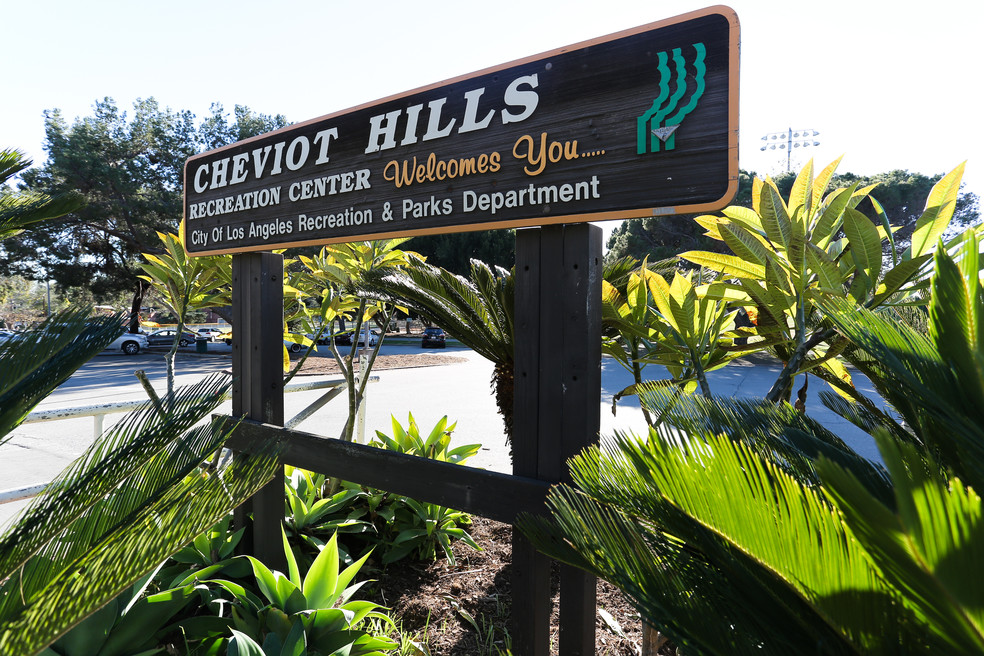 Apartments Cheviot Hills