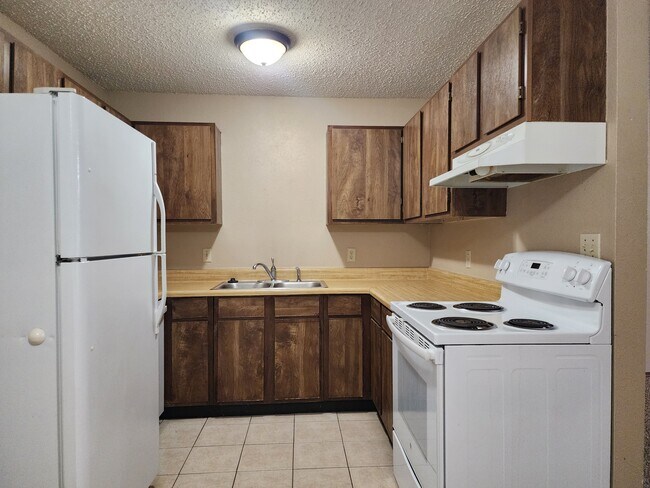 Foto del edificio - 7938 NW Crossland Cir