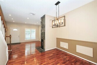 Building Photo - 2910 Grants Lake Blvd