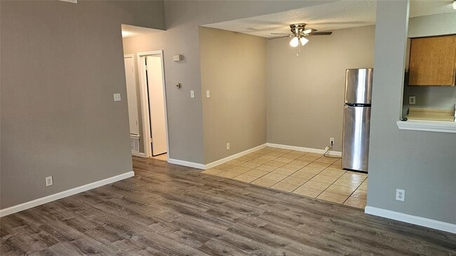 Foto del edificio - 1903 1/2 Margalene Way