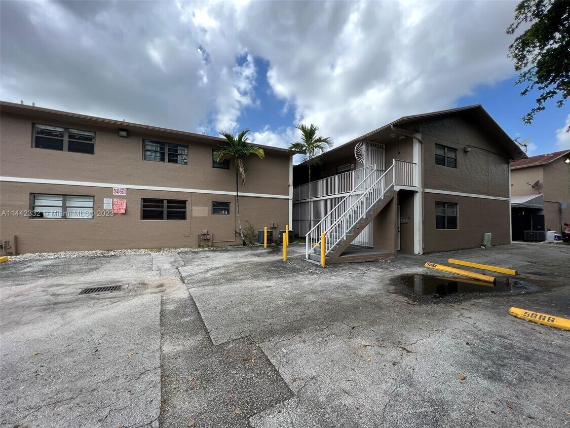 5648 W 25th Ct Unit 5648, Hialeah, FL 33016 Condo for Rent in Hialeah, FL