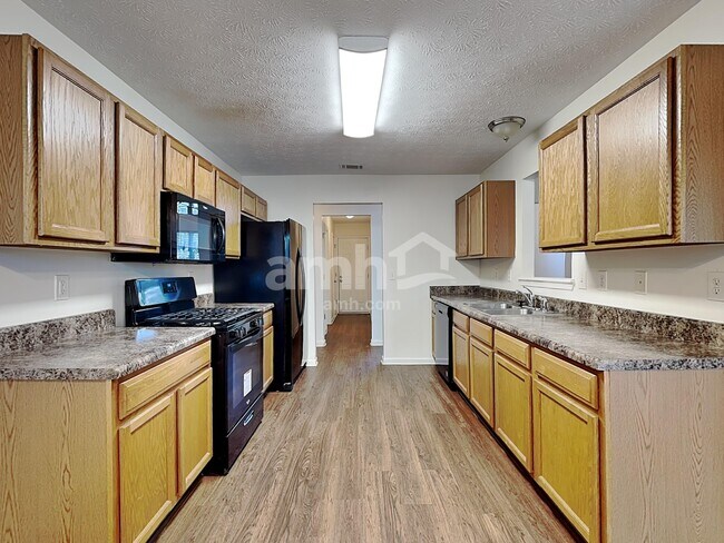 Foto del edificio - 5111 Harvest Ct