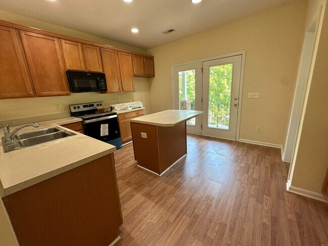 Building Photo - 5029 Cary Glen Blvd