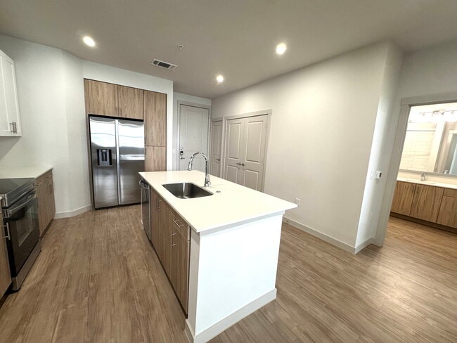 Building Photo - 6300 Co Rd 124