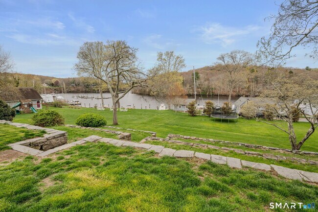 Foto del edificio - 260 Hamburg Rd