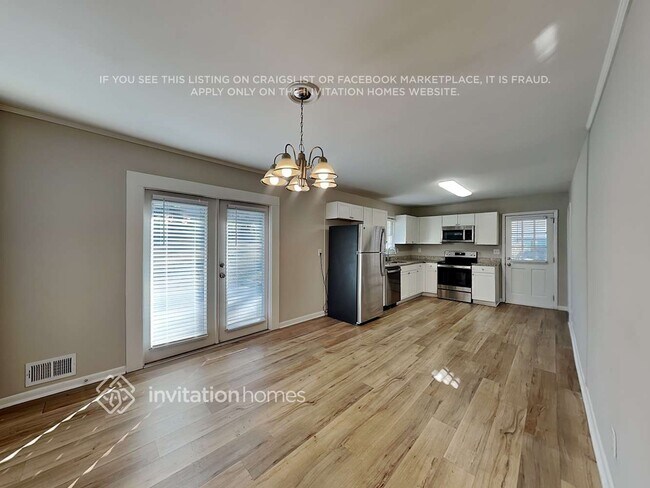 Foto del edificio - 4461 Locksley Rd