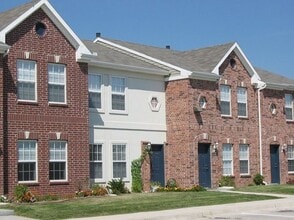 Building Photo - 8602 Westown Pkwy
