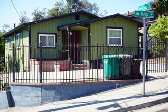 Building Photo - 4643 Tulip Ave