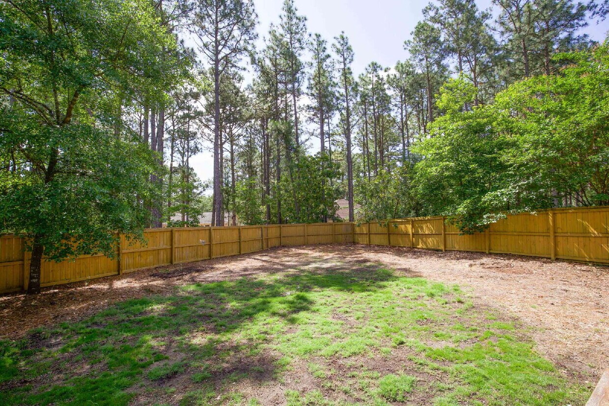 Primary Photo - 140 Old Hunt Rd